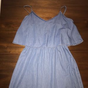 🎉HOST PICK🎉 Old Navy Spaghetti Strap Denim Dress Size Small Petite